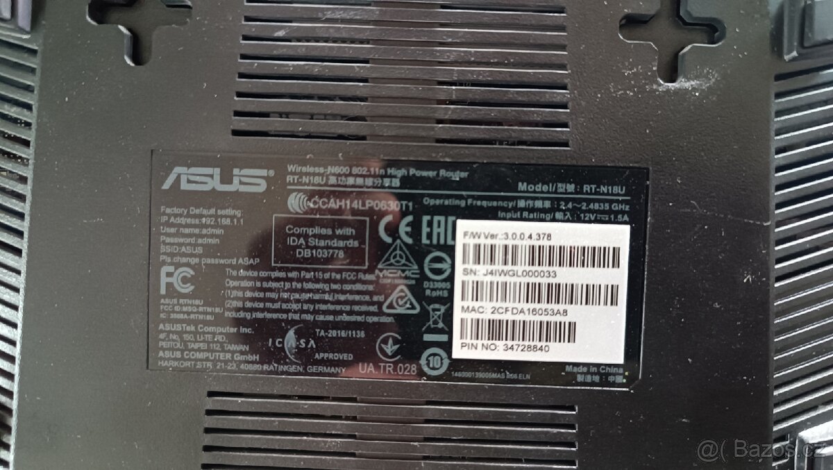 Router ASUS N18U - 3