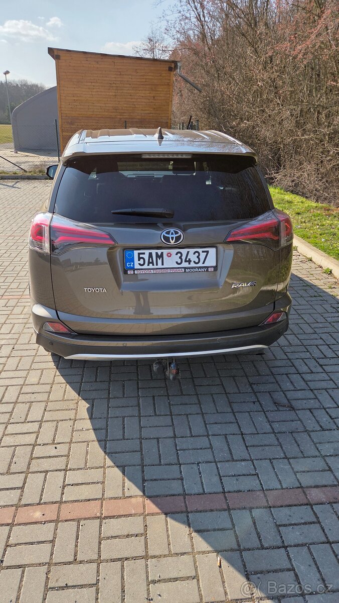 TOYOTA RAV 4 - 3