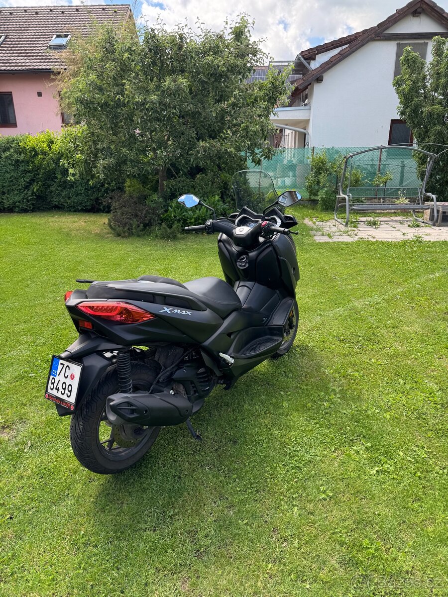 Yamaha x max 125 - 3