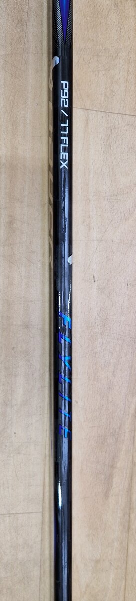 Hokejka Bauer Flylite L/77/P92 - 3