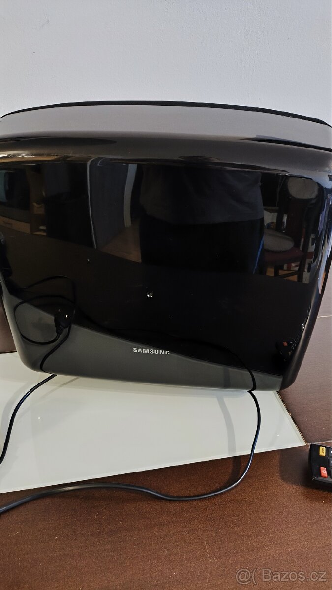Domácí kino Samsung ht-x710 - 3