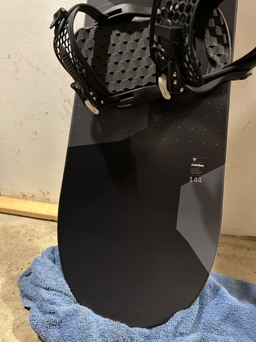 Snowboardový komplet Gravity Adventure 144 + Boty Gravity - 3