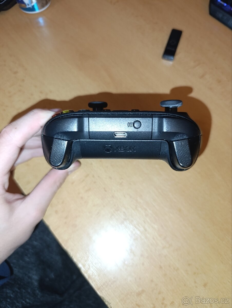 Xbox wireless controller + adaptér - 3