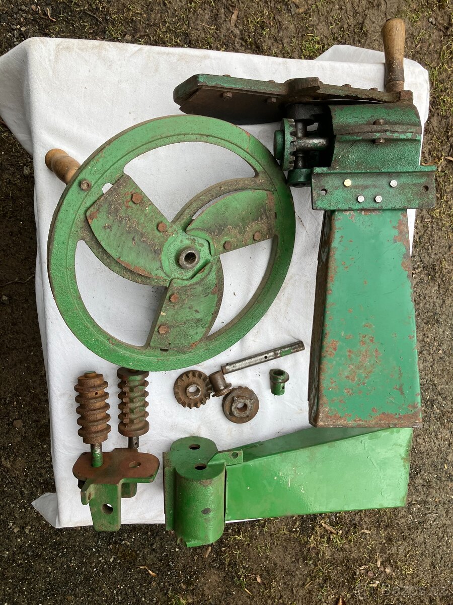 řezačka kopřiv ruční - 3