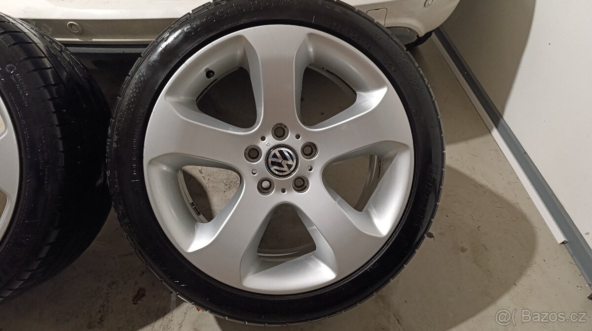 Kola BMW Styling 132 R19 - 3