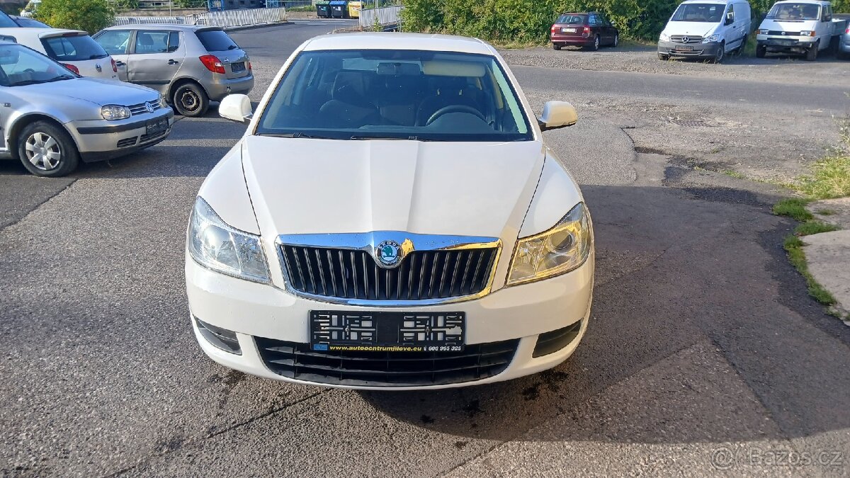 Škoda Octavia 2 face 1.2 tsi 6 kvalt - 3