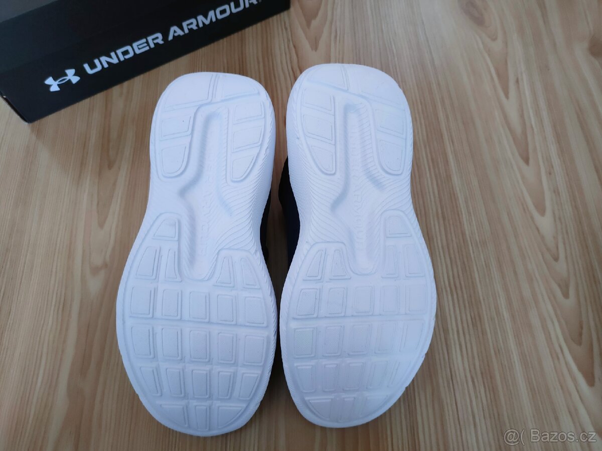 Tenisky Under Armour vel 41 - 3