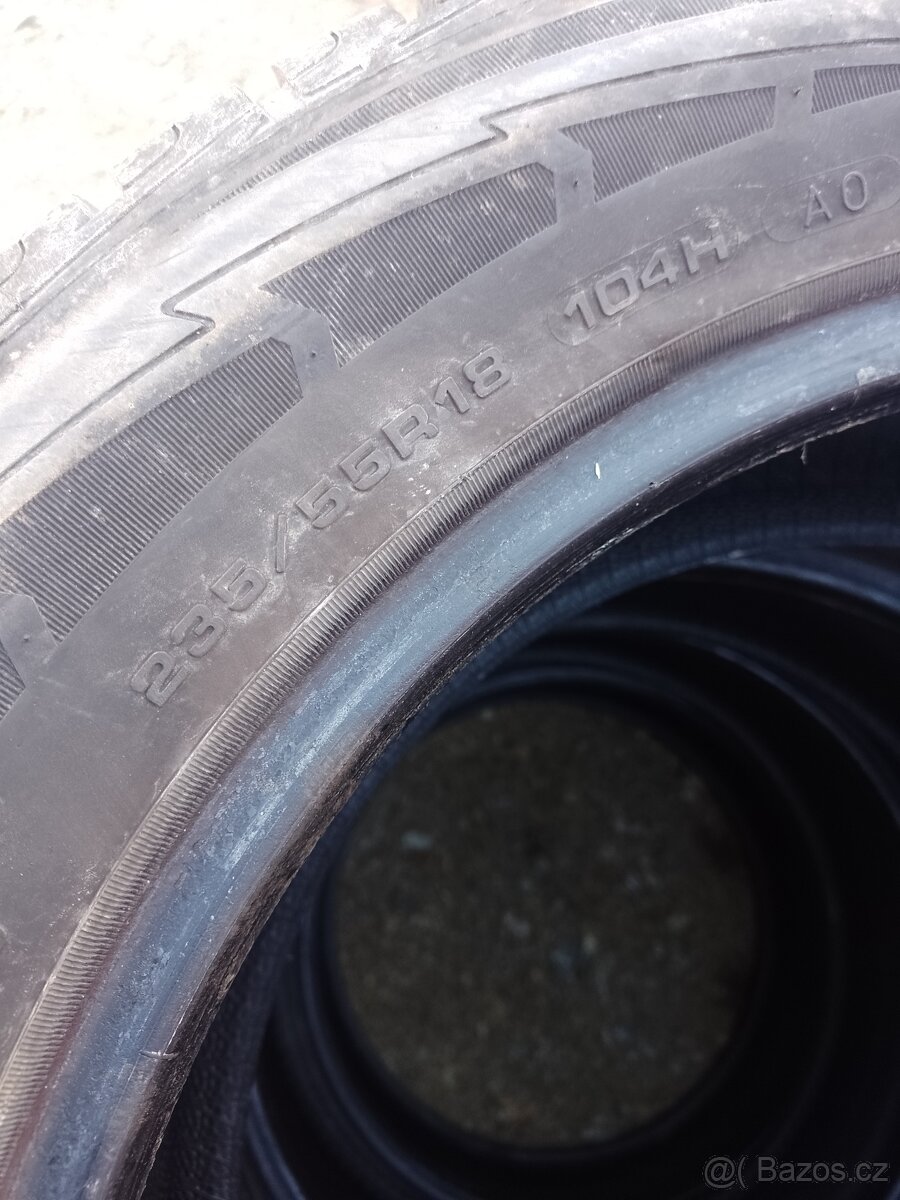 235/55r18 - 3