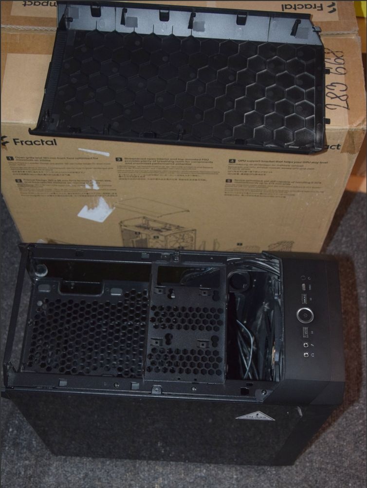 Fractal Design Torrent Black TG, super airflow,USB-C vpředu - 3