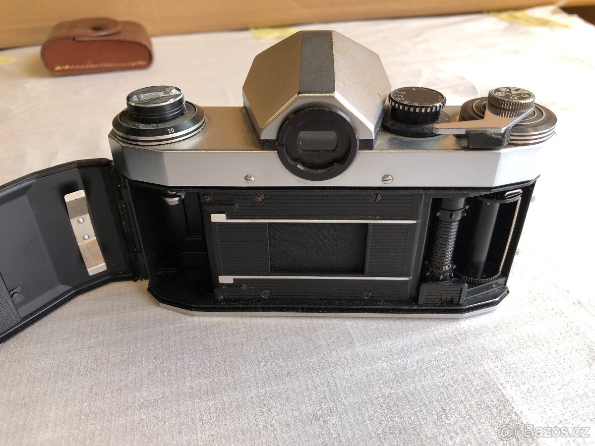 Zrcadlovka Praktica super TL - 3