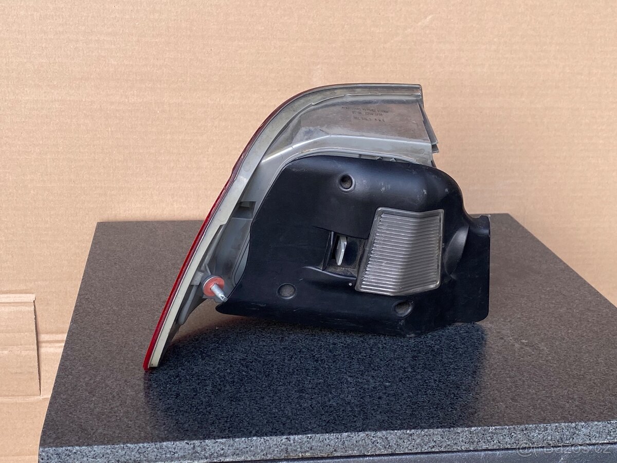 Pravé OEM světlo na BMW E46 Coupé - 3