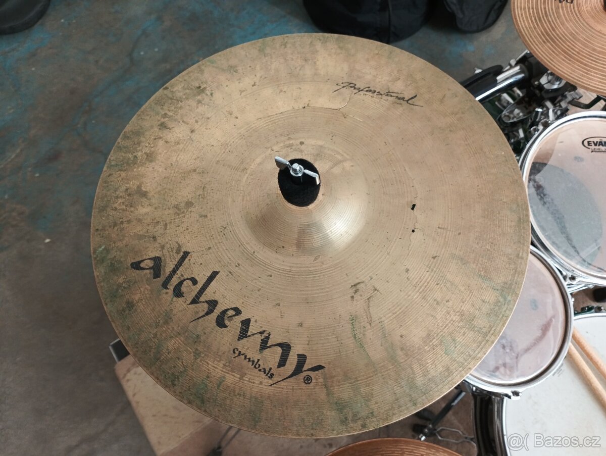 Prodám bicí Mapex M birch - 3