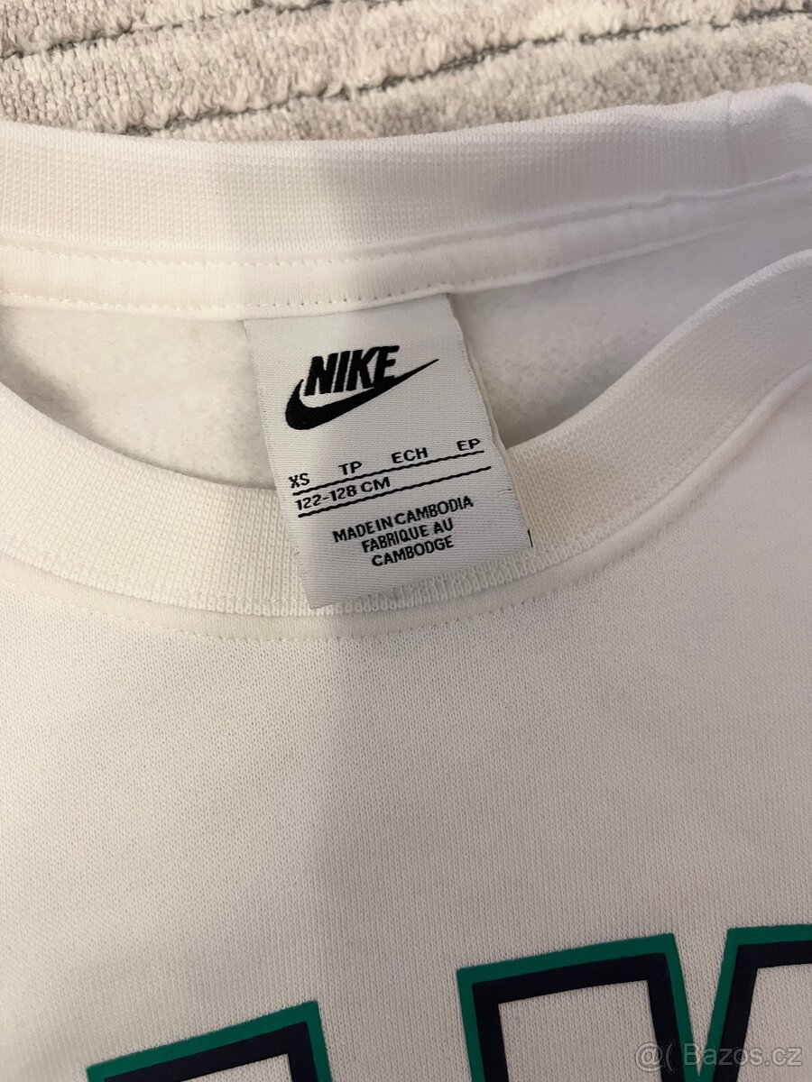 Dívčí lifestylová mikina s kapucí Nike - 3