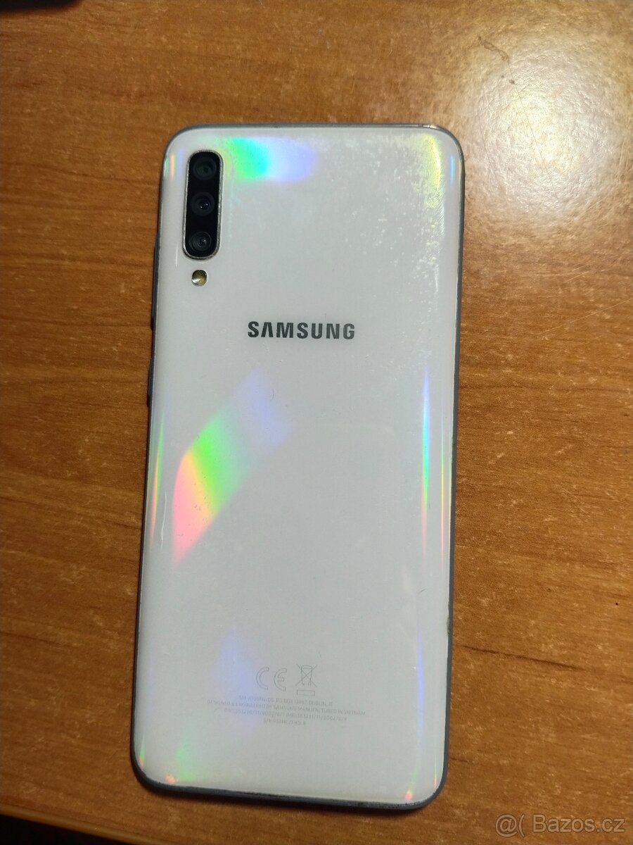 Prodám Samsung Galaxy A70 - 3