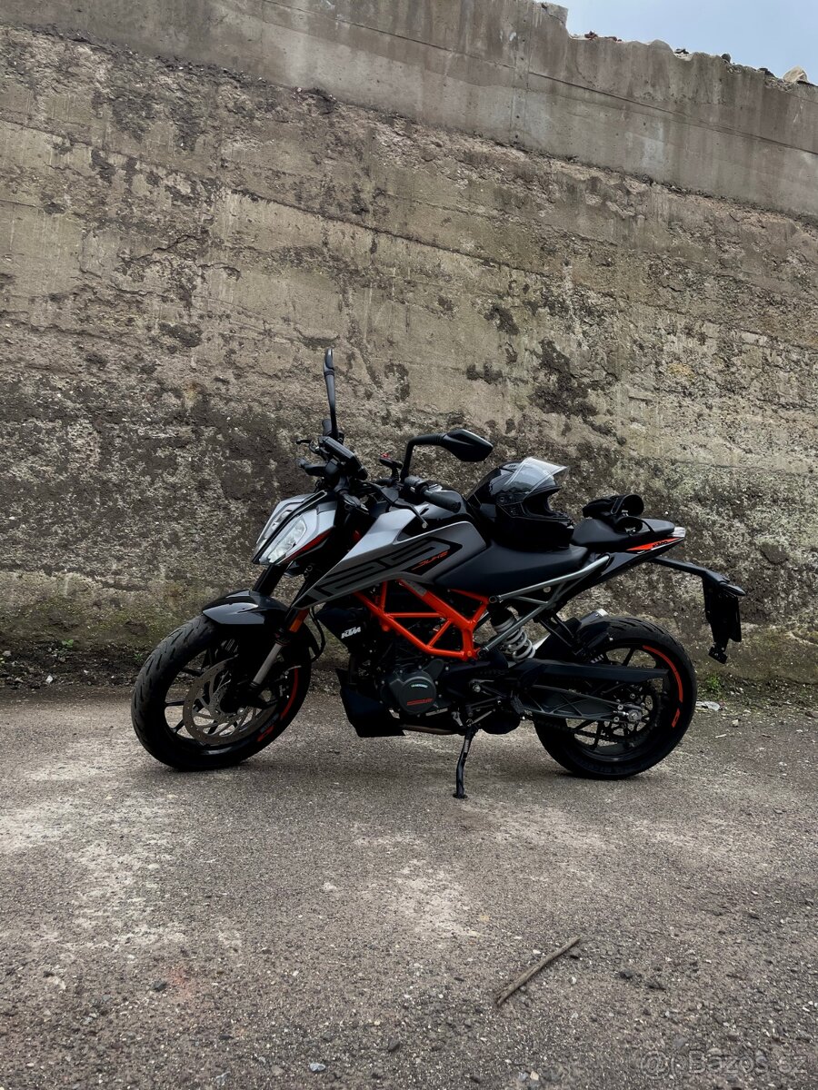 KTM DUKE 125 - 2022 - 3