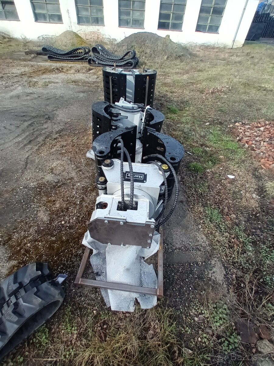 Demoliční hydraulicky drápak - 3