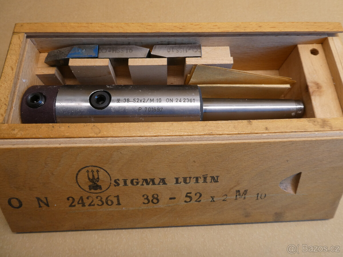 Upínací a ruční nářadí a vyvrtávací hlavy - 3