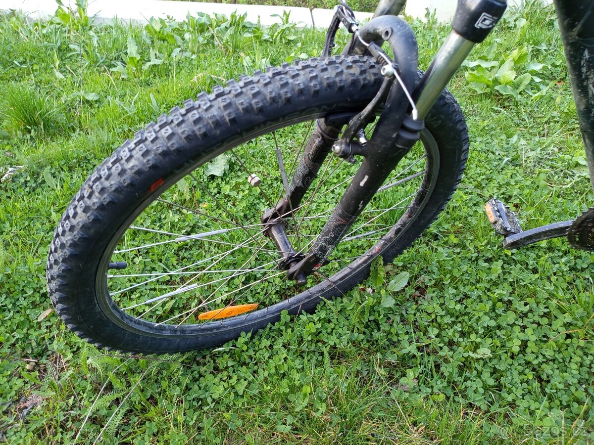 Kolo Specialized vel 26 " - 3