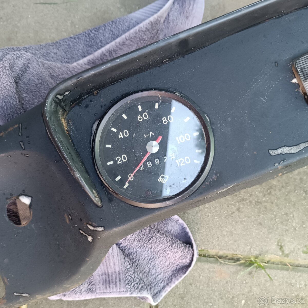 Trabant 601 palubní deska - 3