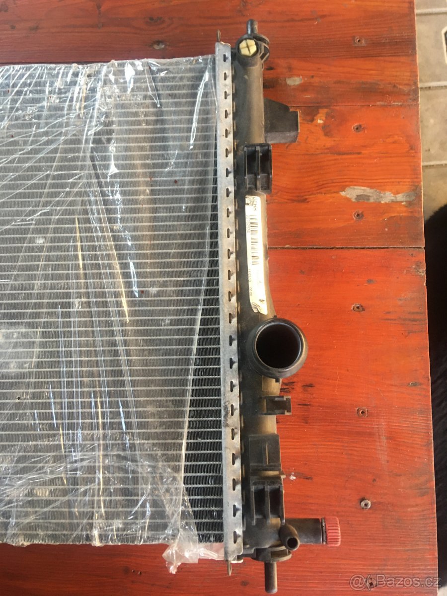 Opel Insignia 2,0CDTi/118-120Kw - CHLADIČ - 3