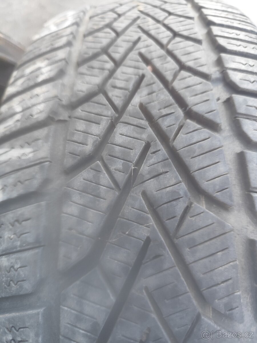 komplet zimní kola 15" Renault - 3