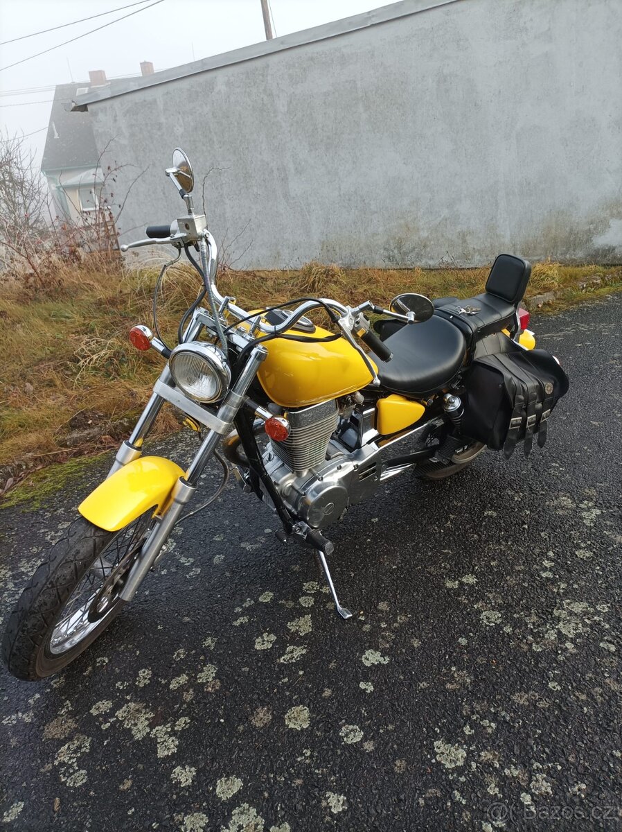 Suzuki savage 650 - 3