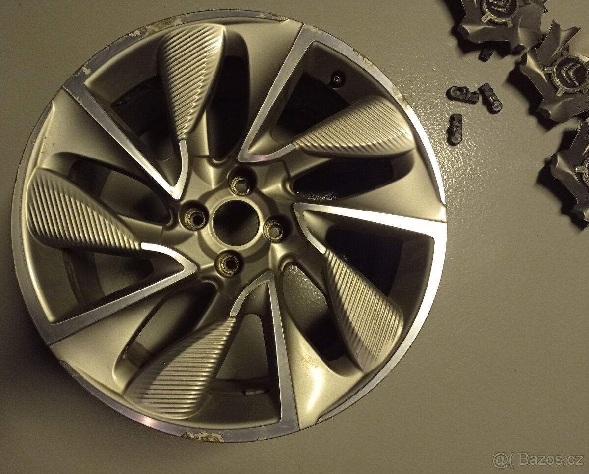 19" LETNI CAIRNS ORIGINAL CITROEN DS5, DS4, DS3 - 3