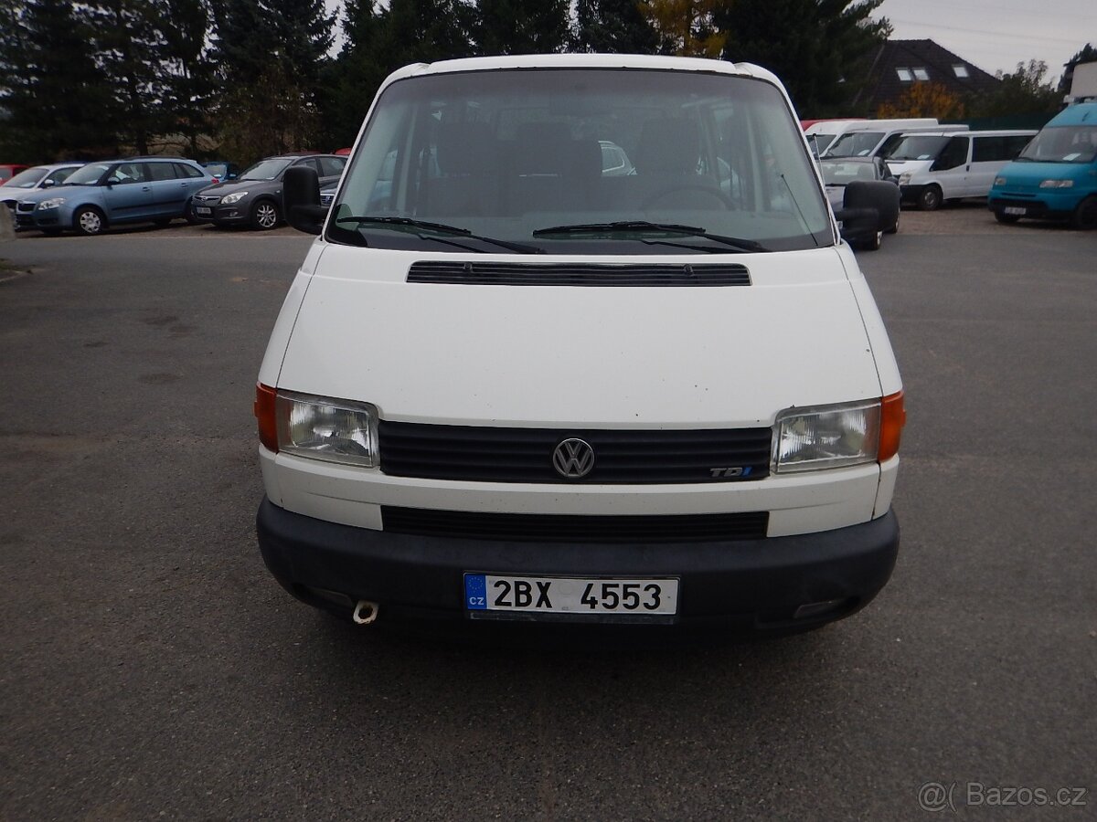 VW Transporter 2.5 TDI, BUS, 9 MÍST, TAŽNÉ - 3