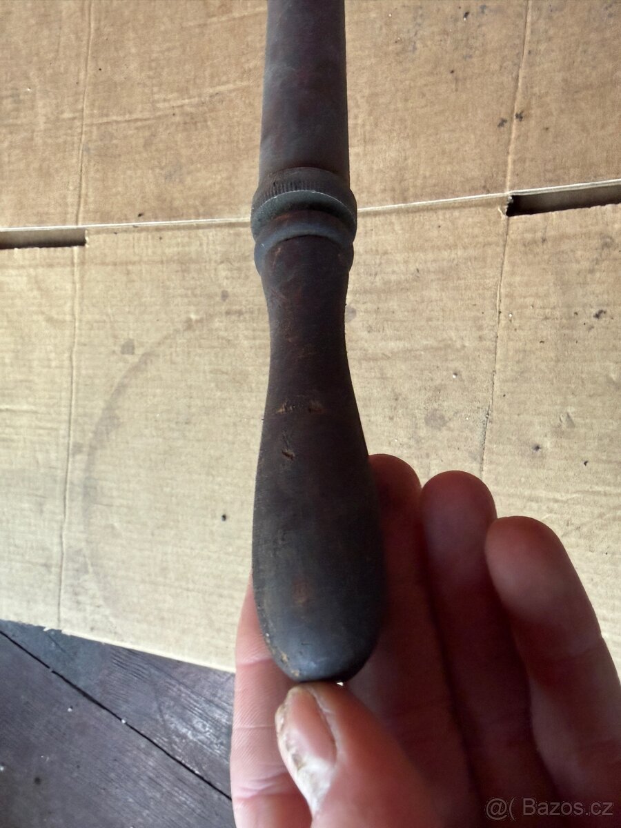 mosazná pumpička na motocykl - 3