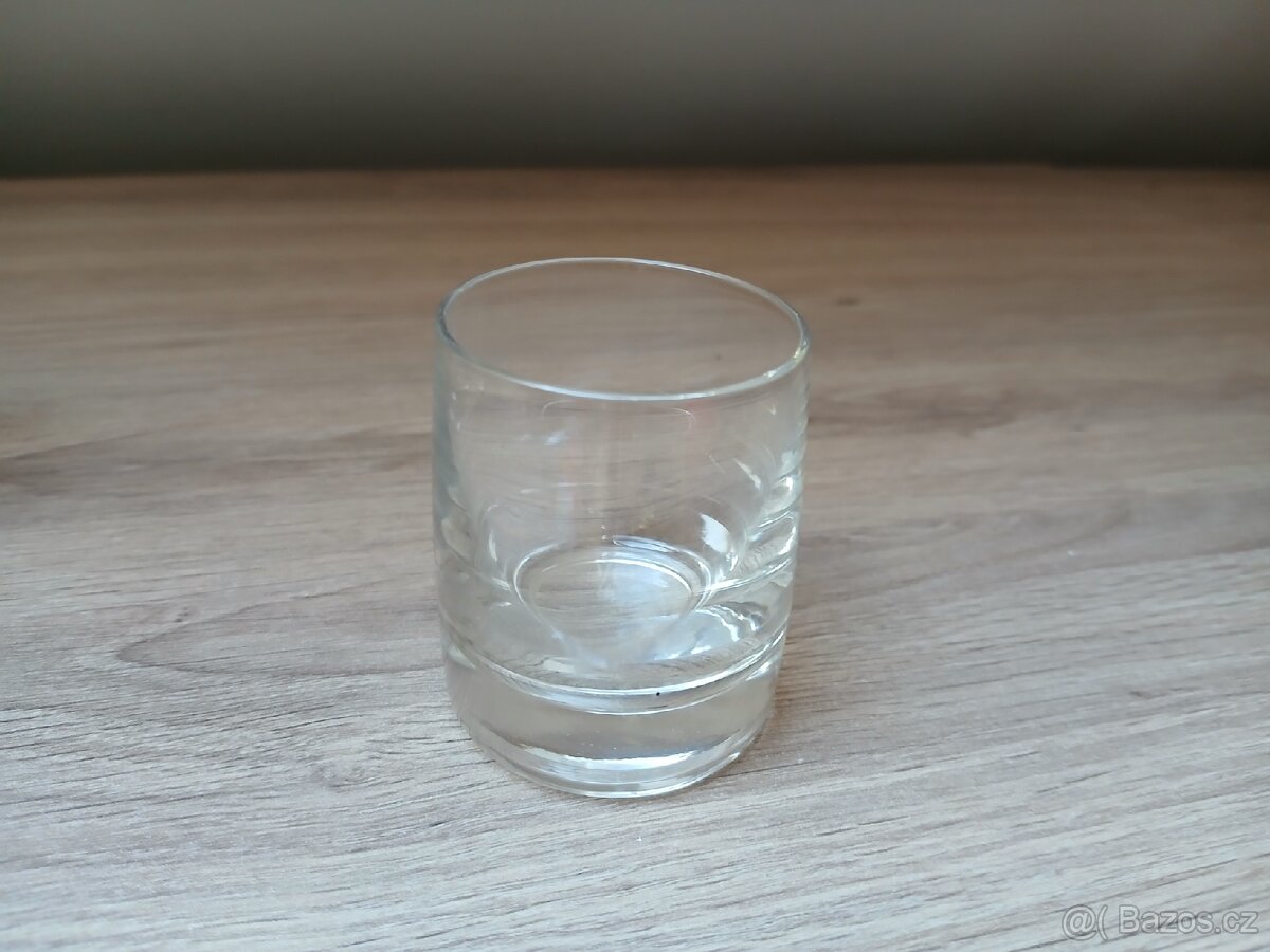 Prodám sadu 5 skleniček - 3