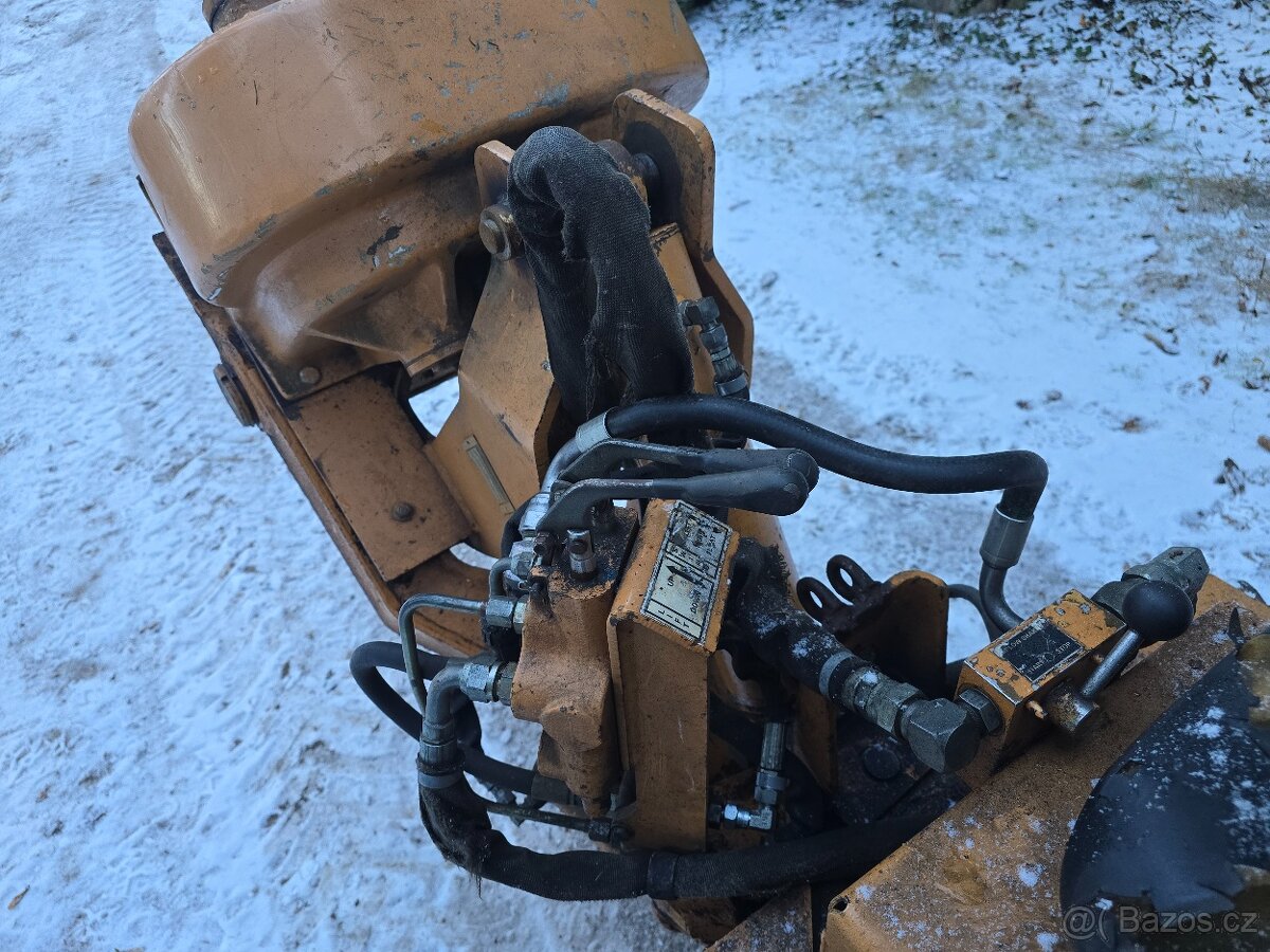 "Trencher" - pokládání kabelu, hadic, apod. - 3