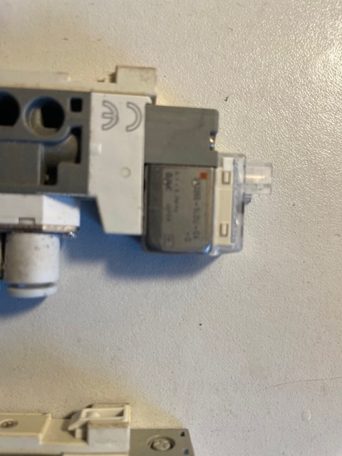 Pneumatické ventily SMC - 3