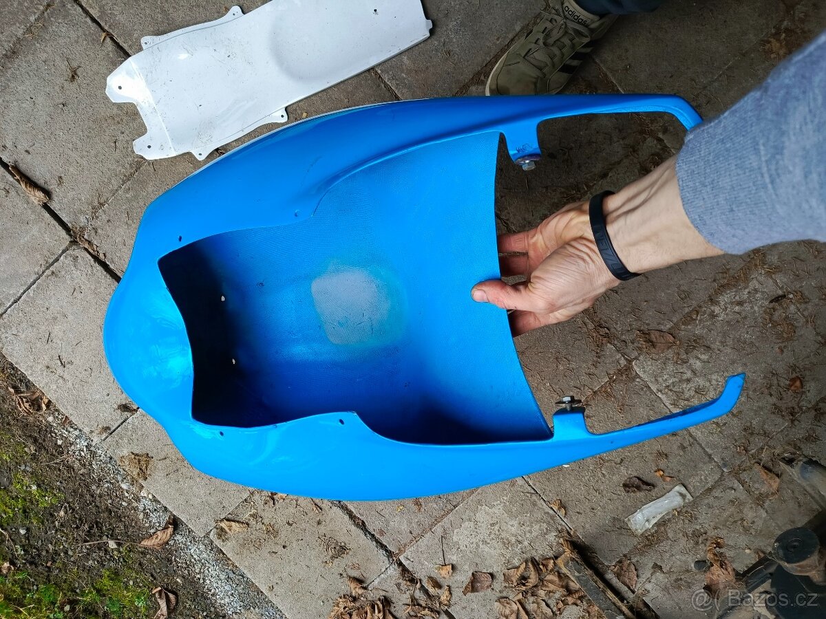Suzuki GSXR K6 podsedlovka - 3