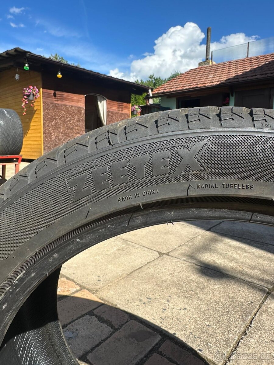 225/45 R 17 - 3