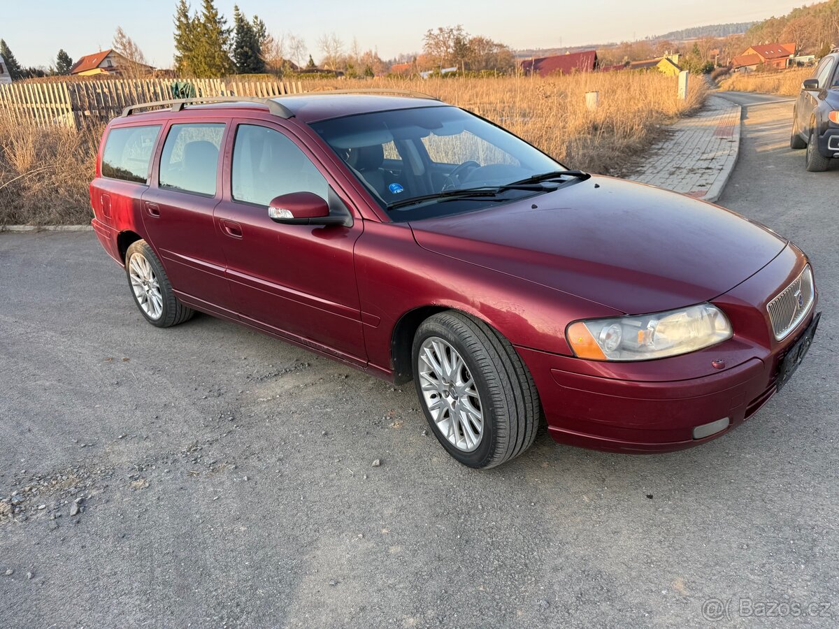 Volvo V70 D5 136kw ND - 3