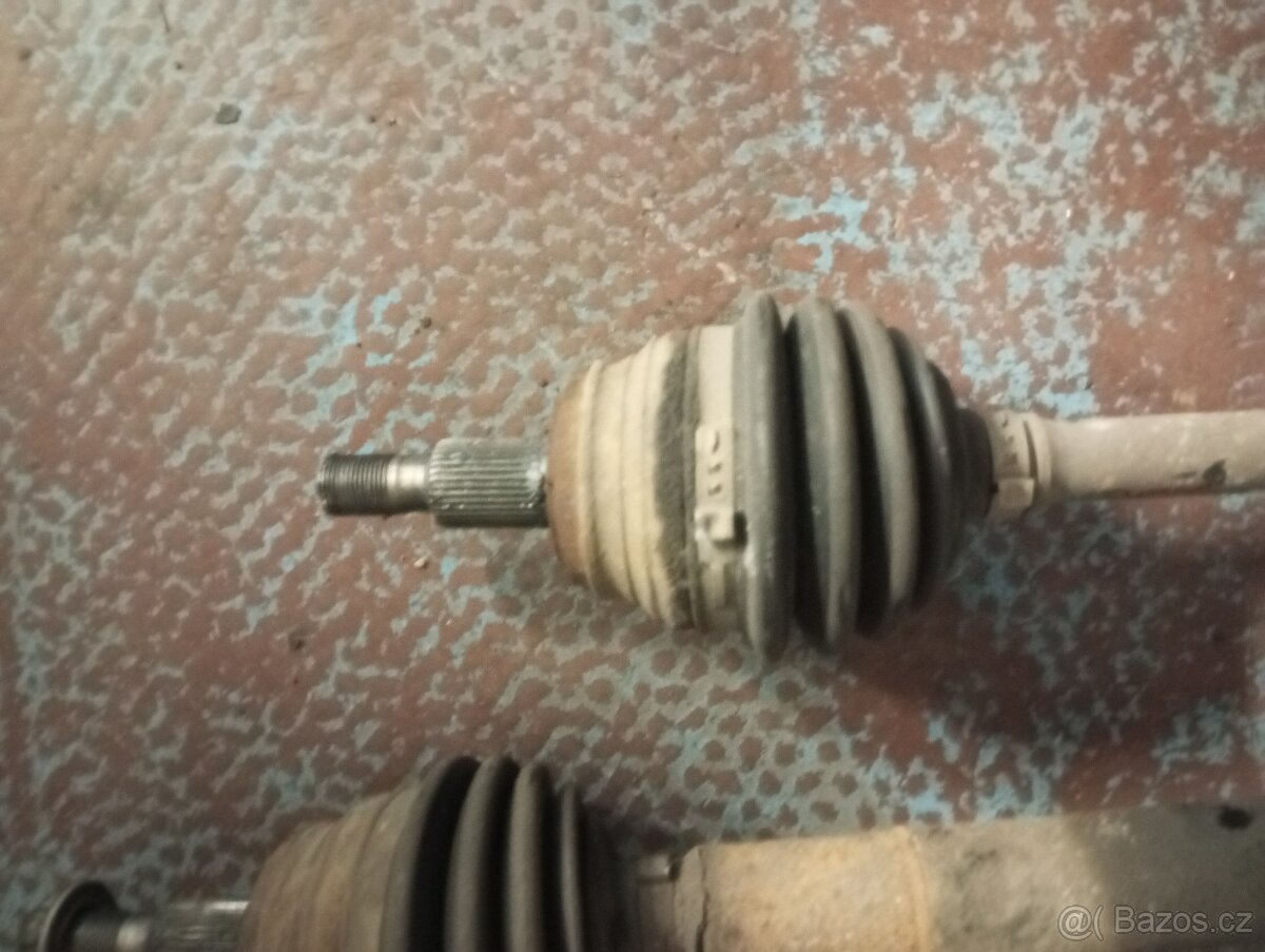 Octavia rv. 2002 1.9 TDI 66kw ALH POLOOSY - 3