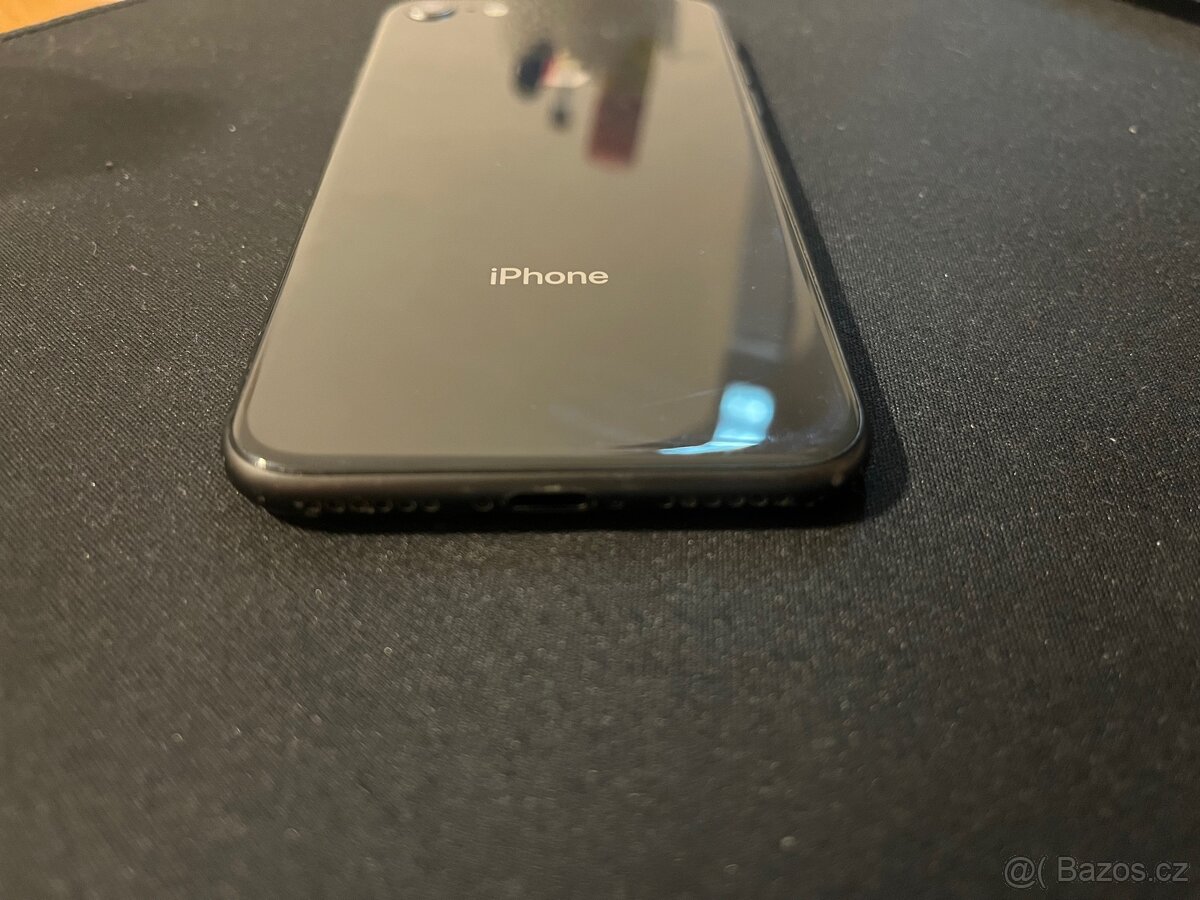 Iphone 8 - 3