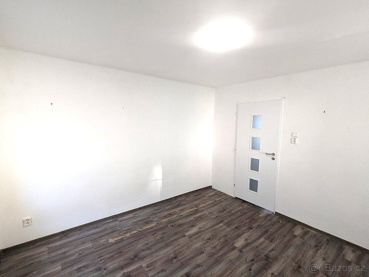 Pronájem bytu 2+kk, Karolíny Světlé 241/16, Děčín VII - Chro - 3