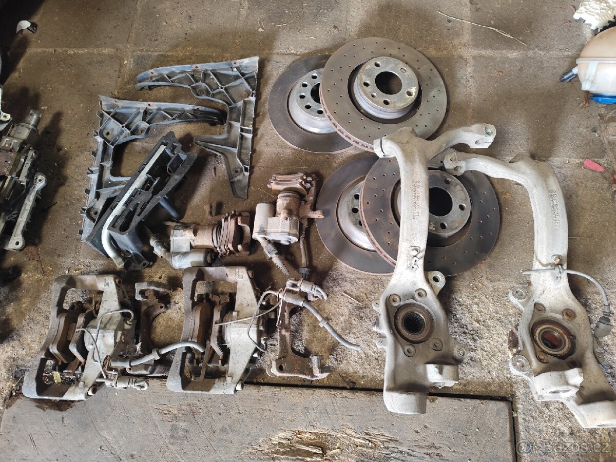 Zbytek dilu z Audi A6 C6 4f 3.0tdi BMK - 3