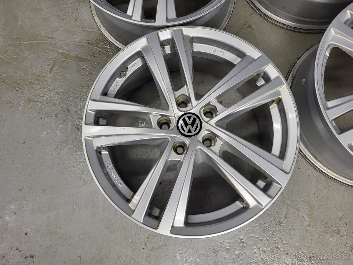 Originál 17" Seat Tarraco 5x112 Passat B8 Superb - 3