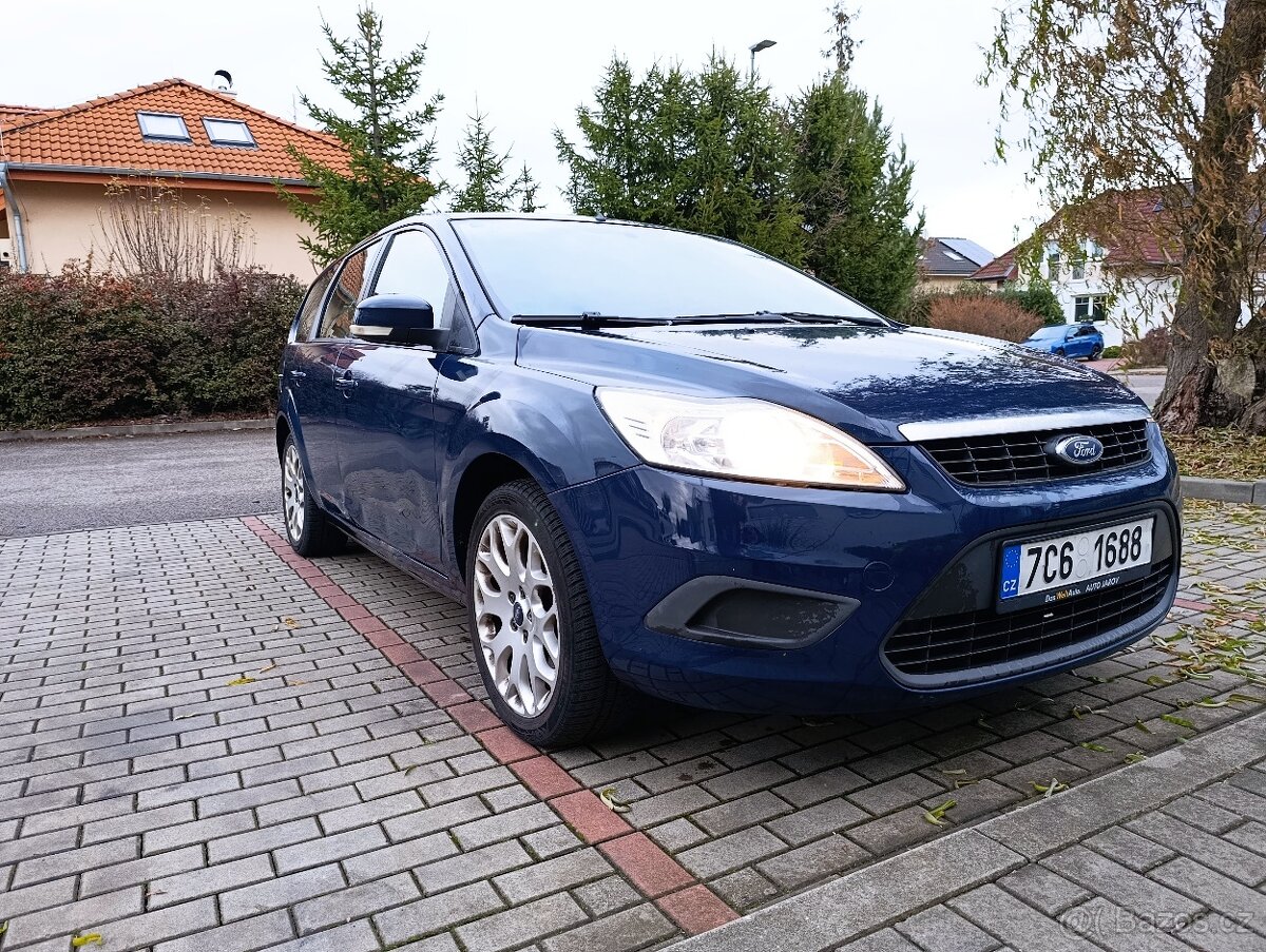 Ford Focus 1.6 74kw benzín - Výborný motor - 3
