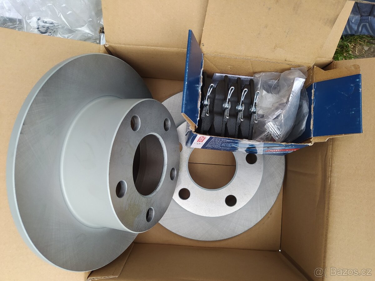 Zadní kotouče -desky AUDI A6, SUPERB I Passat B5.5 - 3