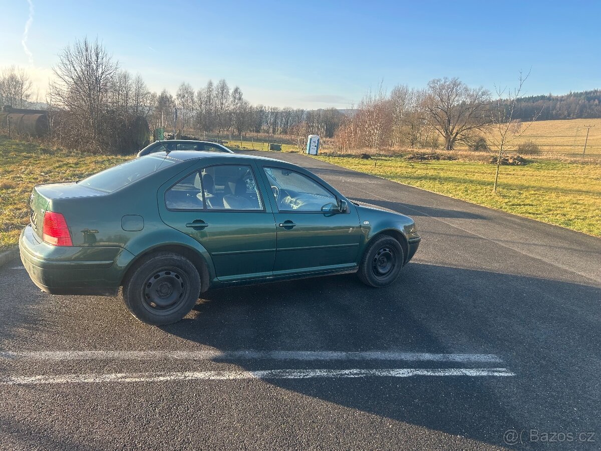 Vw Bora 1.6i 77 kW r.v 1999 dovoz DE - 3