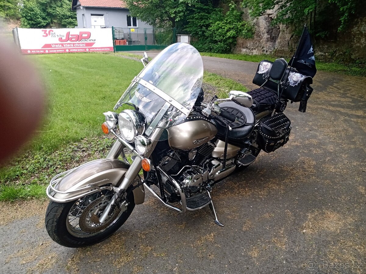 Yamaha Dragstar 1100 - 3