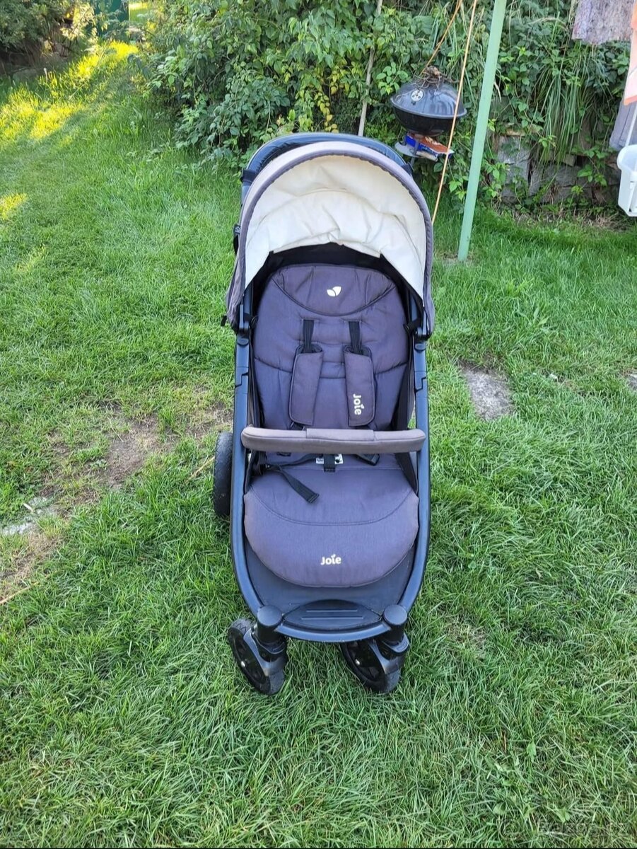 Kočárek Joie literax 4 - 3
