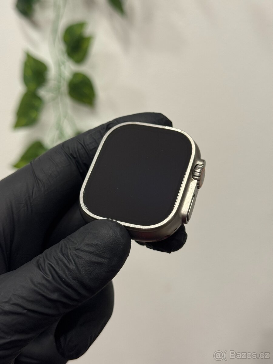 Apple Watch Ultra 2 - 3