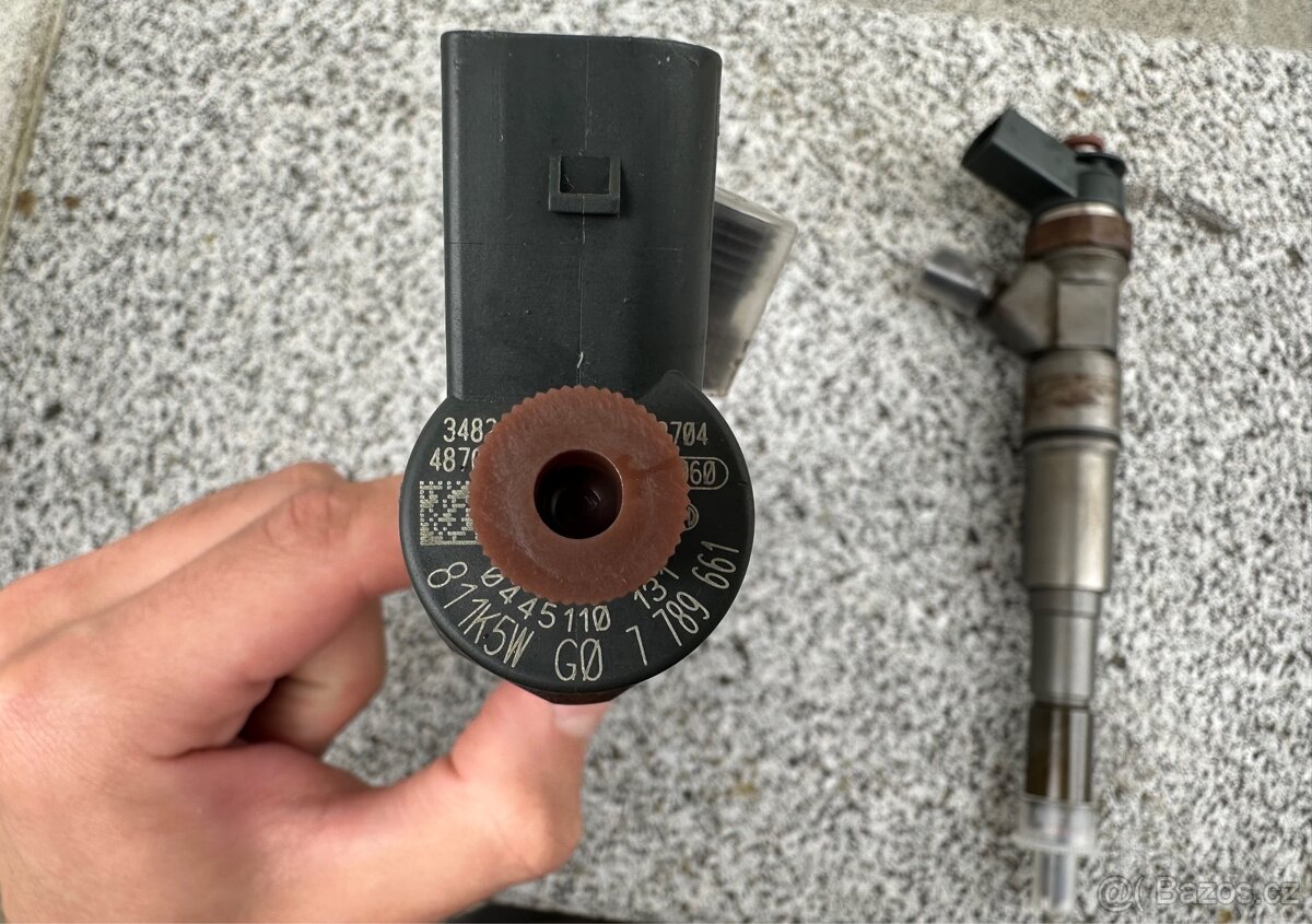 BMW vstřikovače M57 7 789 661 - 3