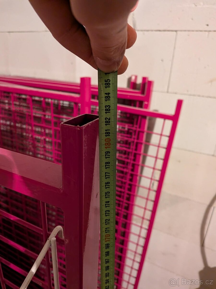Kovový regál s košíky - 3