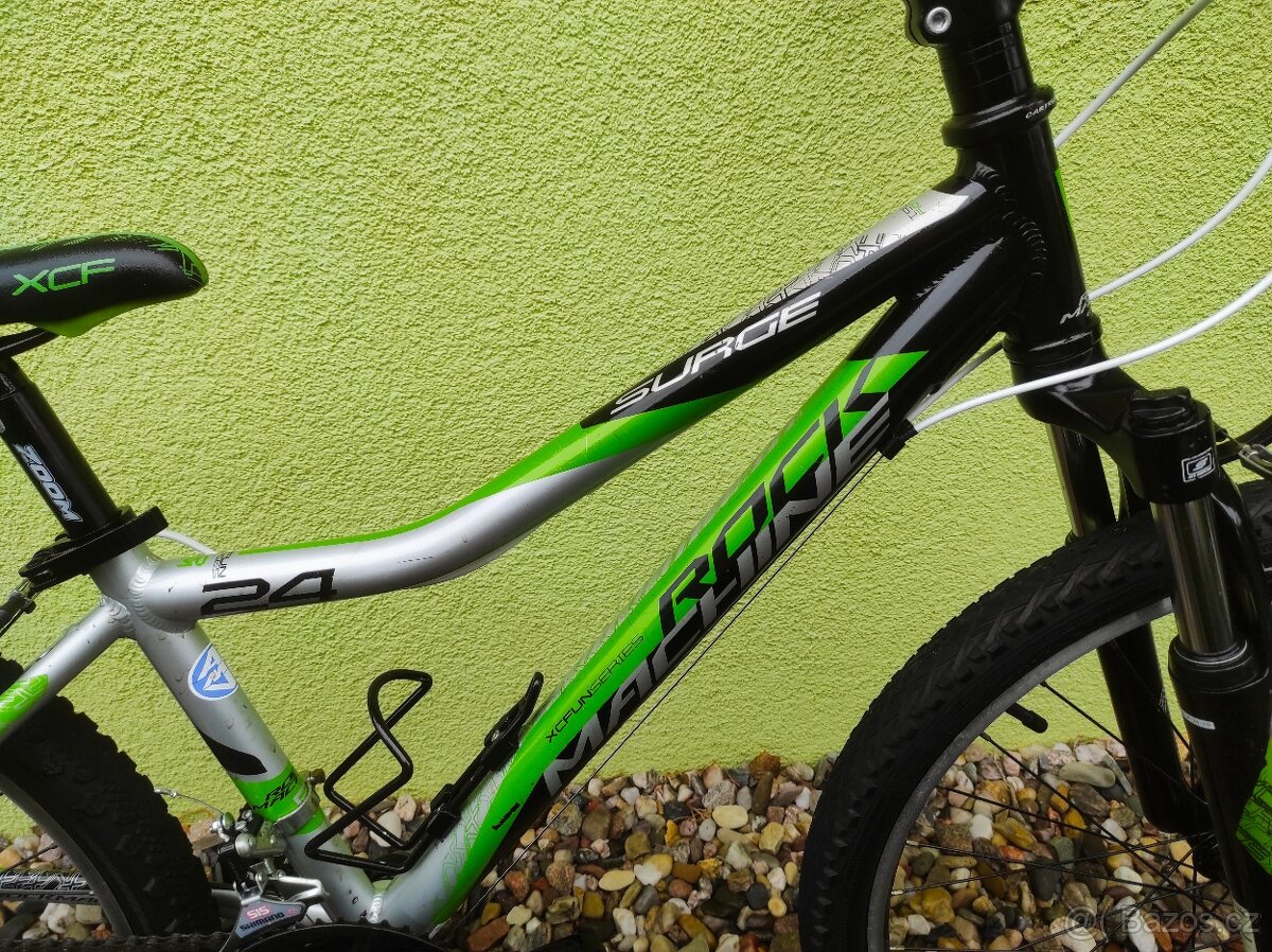 Značkové dětské kolo ROCK MACHINE 24" (stříbrná/zelená) - 3