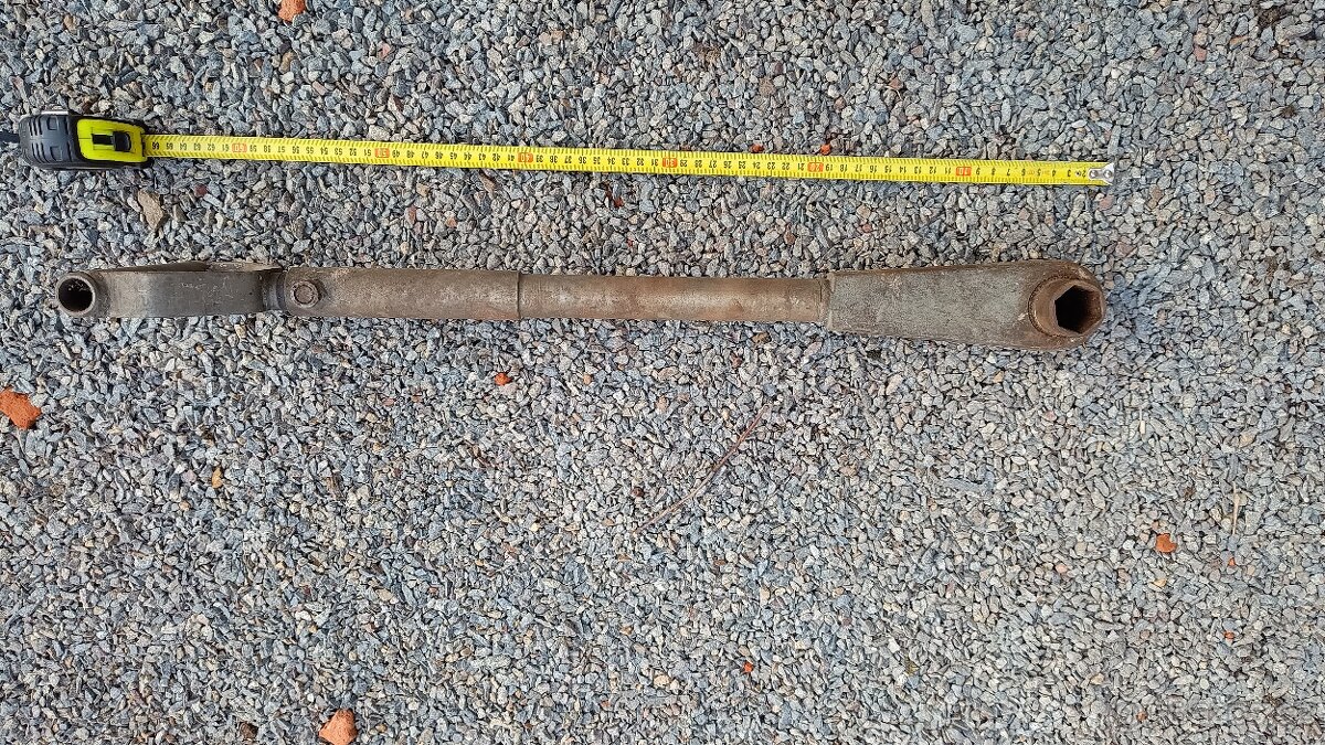 Tankový klíč ráčna - 3